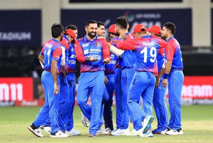 আফগানদের বোলিং তোপে দিশেহারা শ্রীলঙ্কা