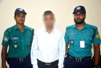 চাকরির লিখিত পরীক্ষায় প্রক্সিতে উত্তীর্ণ, ধরা পড়লো ভাইভাতে