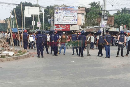 মাগুরায় বিএনপি ও যুবলীগ-ছাত্রলীগের মধ্যে সংঘর্ষ, আহত ১০