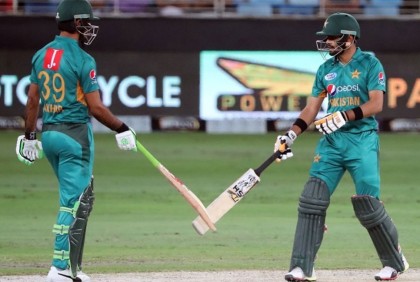 বাবর ও ফখর জামানকে হারালো পাকিস্তান