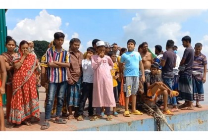 আড়িয়াল খাঁ নদে ভেসে উঠল অর্ধগলিত লাশ