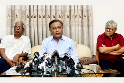 ‘হাওয়া’ সিনেমার পরিচালকের বিরুদ্ধে মামলা সমীচীন হয়নি : তথ্যমন্ত্রী

