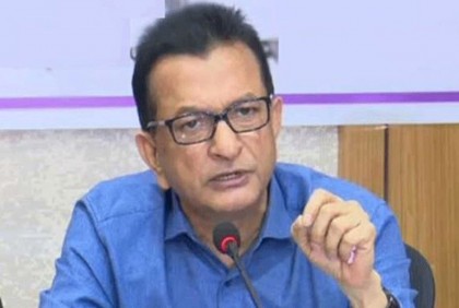 বাসভাড়া কমানো নিয়ে যা বললেন পরিবহন মালিক সমিতির নেতা

