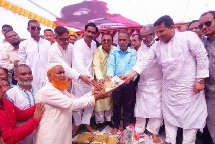 ফরিদপুরে কৃষক সমাবেশ ও বীজ বিতরণ