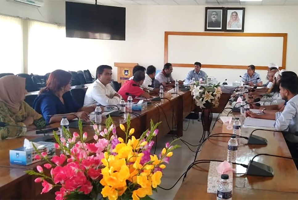 বশেমুরকৃবিতে বার্ষিক কর্মসম্পাদন চুক্তি বাস্তবায়ন টিমের সভা 