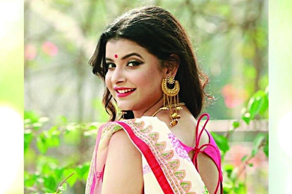 নতুন কাজে ফেরা