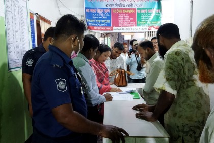 মোরেলগঞ্জে তিন ক্লিনিককে জরিমানা