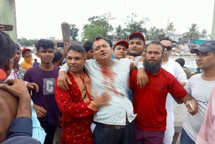 বিএনপি’র বিক্ষোভে হামলার অভিযোগ, আহত- ২৫