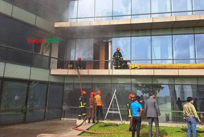 গুলশানে উত্তর সিটি কর্পোরেশনের দপ্তরে আগুন