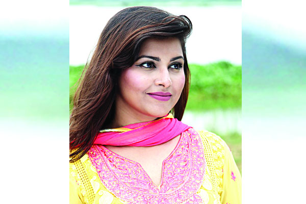 এবার বড় পর্দায়