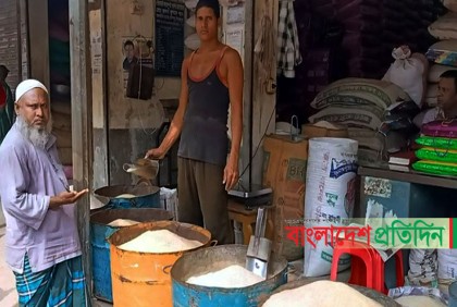 আমদানির পর হিলিতে চালের দাম কমেছে