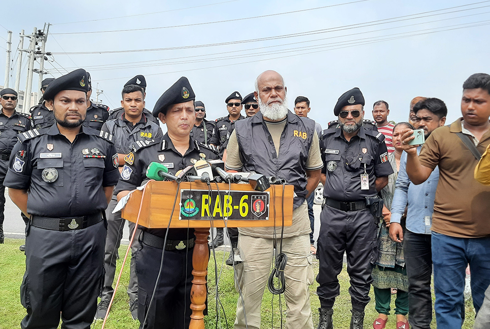 হত্যার চারদিন পর দেহ থেকে বিচ্ছিন্ন মাথা উদ্ধার