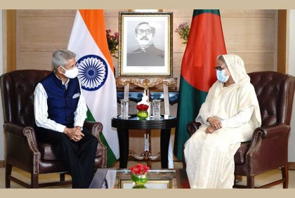 প্রধানমন্ত্রীর সঙ্গে ভারতের পররাষ্ট্রমন্ত্রী জয়শঙ্করের সাক্ষাৎ

