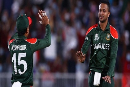 মুশফিকের অবসর নিয়ে কেন মুখ খুললেন না সাকিব?
