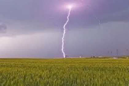 মাগুরায় বজ্রপাতে প্রাণ গেল কৃষকের