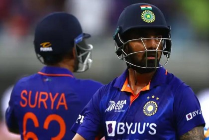 ভারতের টিকে থাকার লড়াই, শ্রীলঙ্কার সামনে ফাইনাল