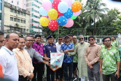 ওয়ালটন-ক্র্যাব ফুটবল
টুর্নামেন্টের উদ্বোধন