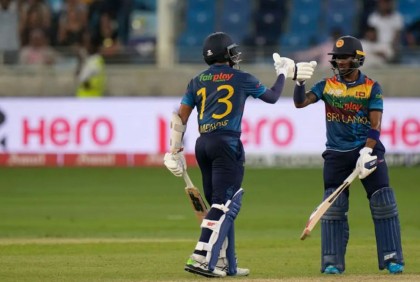 এশিয়া কাপ: রুদ্ধশ্বাস ম্যাচে জয়ের হাসি শ্রীলঙ্কার