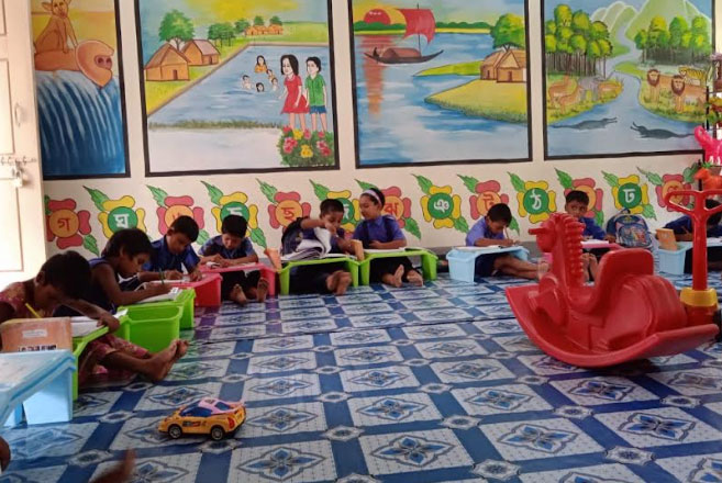 নাগরপুরে প্রাথমিক শিক্ষায় অগ্রণী ভূমিকায় গরীব পাঠশালা 
