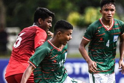 মালদ্বীপকে ৫-০ গোলে উড়িয়ে সেমিতে বাংলাদেশ