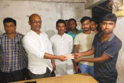 এবার সেই বুয়েট ছাত্রের পাশে দাঁড়ালেন আওয়ামী লীগ নেতা  