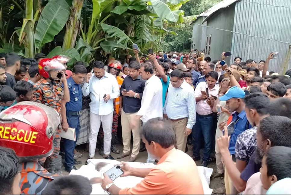 উল্লাপাড়ায় বজ্রপাতে ৮ কৃষি শ্রমিকের মৃত্যু

