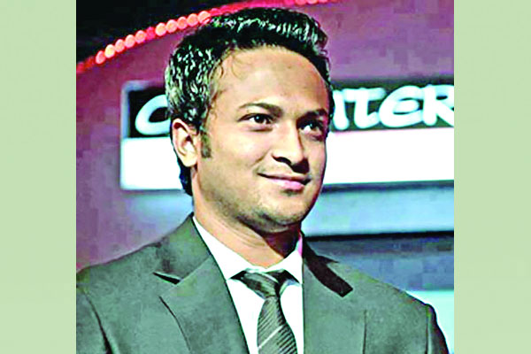 হকিতে নিজেই খুঁজছেন বিদেশি