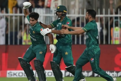 ফাইনালে পাকিস্তানের প্রতিপক্ষ শ্রীলঙ্কা, বিদায় ভারত-আফগানিস্তানের


