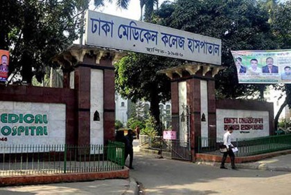 বাবার অসংলগ্ন কথাবার্তায় স্কুল শিক্ষার্থীর মৃত্যু ঘিরে ধোঁয়াশা