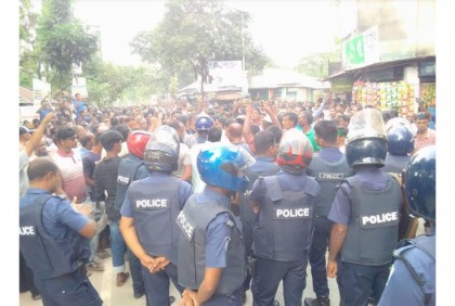রংপুরে বিএনপি-পুলিশ সংঘর্ষে 
আহত অর্ধশতাধিক