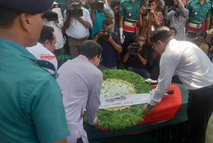 আকবর আলি খানের জানাজা সম্পন্ন, গার্ড অব অনার প্রদান