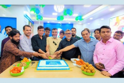দিনাজপুরে যাত্রা শুরু করলো ‘এইচপি ওয়ার্ল্ড’ 

