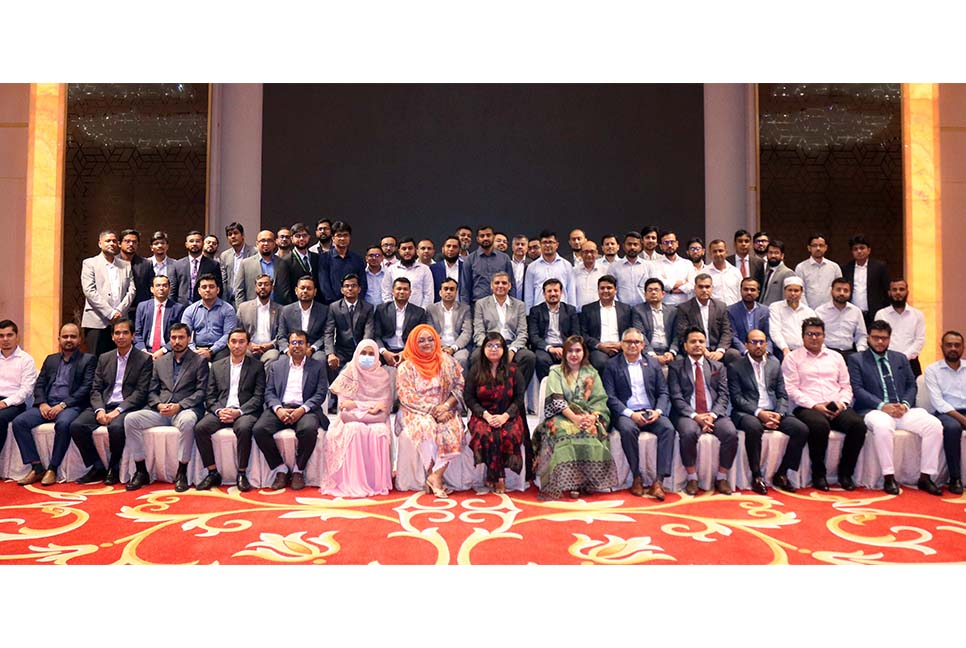 ব্যাংক ও ফিন্যান্সিয়াল ইন্সটিটিউশনের কর্মকর্তাদের নিয়ে মাস্টারকার্ডের ওয়ার্কশপ