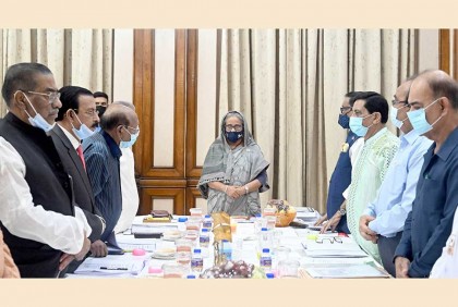 রানি এলিজাবেথের মৃত্যুতে আওয়ামী লীগের মনোনয়ন বোর্ডের এক মিনিট নীরবতা

