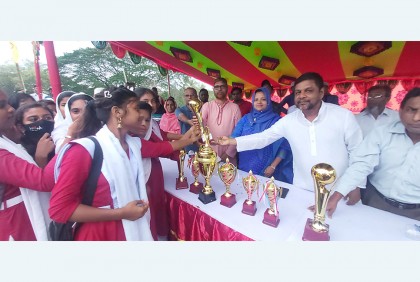 চরভদ্রাসনে ক্রীড়া প্রতিযোগিতা অনুষ্ঠিত  