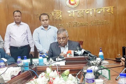 সীমান্তে উত্তেজনা : মিয়ানমারের সাথে শান্তিপূর্ণ সমাধান চায় বাংলাদেশ