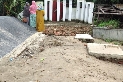 চকরিয়ায় প্রাথমিক বিদ্যালয়ের শহীদ মিনার ভাঙচুর