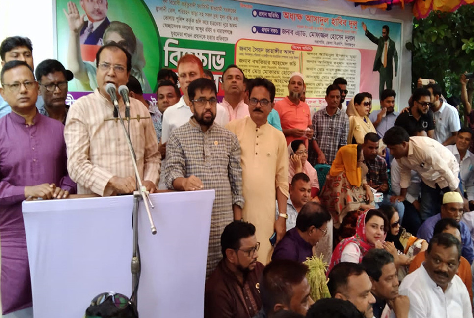 বিএনপি আন্দোলন করে দেশে গণতন্ত্র পুনঃপ্রতিষ্ঠার জন্য : দুলু