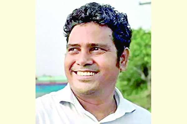 চিকিৎসা না দিয়ে পুলিশ ডাকেন চিকিৎসক!