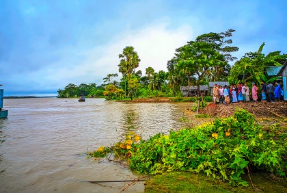 ঝালকাঠিতে নদীর পানি বিপৎসীমার উপরে, ৫০ গ্রাম প্লাবিত