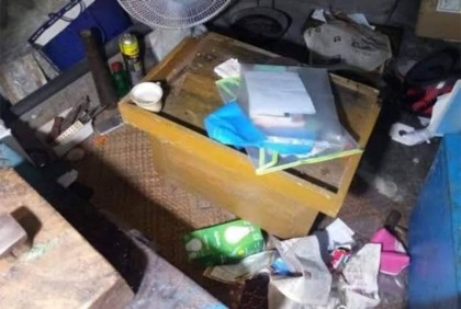 সাত নৈশপ্রহরীকে বেঁধে ৪ স্বর্ণের দোকানে ডাকাতি