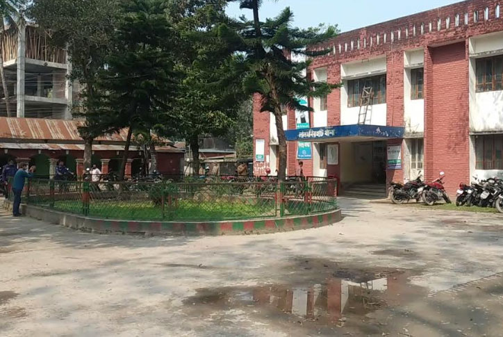 লালমনিরহাটে 
এসএসসি পরীক্ষার্থীকে সংঘবদ্ধ ধর্ষণের ঘটনায়
গ্রেফতার ২