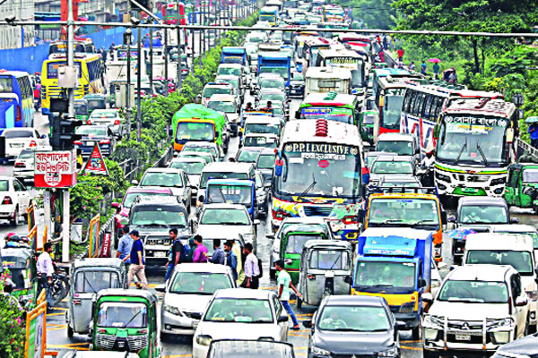 যানজটে সীমাহীন দুর্ভোগ রাজধানীতে