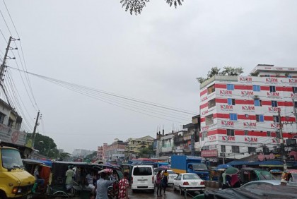 টঙ্গী-গাজীপুরে তীব্র যানজট, ভোগান্তিতে মানুষ