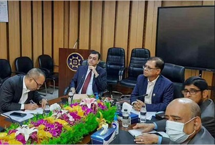মুদ্রাবাজারে অস্থিরতা ঠেকাতে ডলারের অভিন্ন দর ঘোষণা