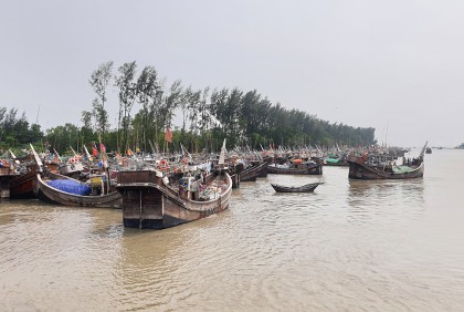 
মেঘনায় জলদস্যুর হানা, জেলের মরদেহ উদ্ধার