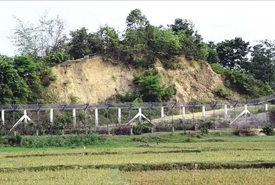 বান্দরবনের তুমব্রু সীমান্তে ফের শোনা গেল গোলাগুলির আওয়াজ