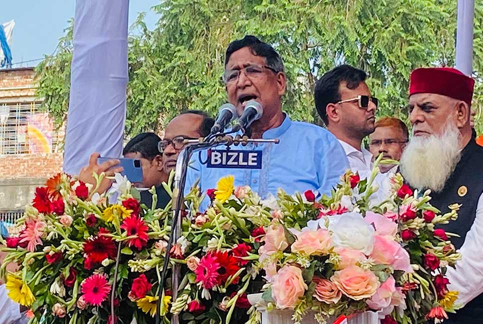 বাংলাদেশে আজ ছনের ঘর নেই : কৃষিমন্ত্রী

