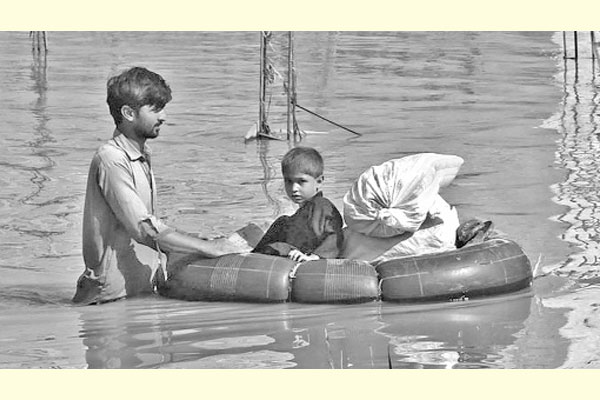পাকিস্তানে আবারও বন্যার শঙ্কা