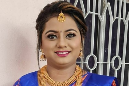 স্কুলে লিফটের দরজায় আটকে শিক্ষিকার মর্মান্তিক মৃত্যু
